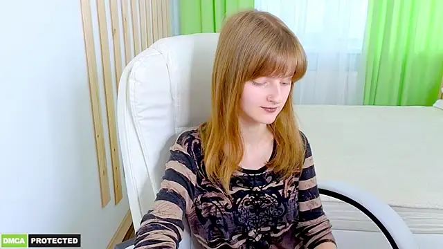 Snapshot of Miss_Alisa_ chatting on May 17, 2026, 2:46 pm Miss Alisa online show from May 17, 2026, 2:46 pm