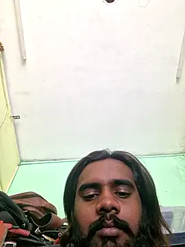 suhxil79 online show from April 23, 2026, 9:30 am