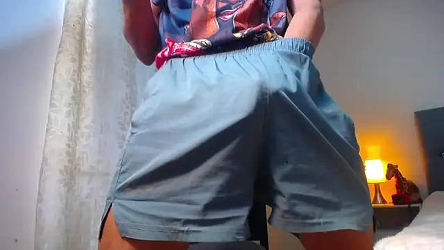 TOMBOYSEXX online show from April 23, 2026, 8:22 pm