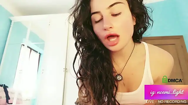 DeaAthena online show from April 23, 2026, 8:35 am