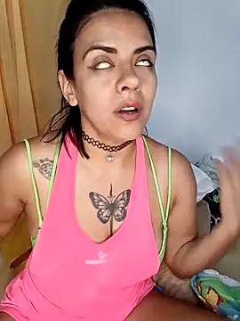 luluclark69 online show from February 4, 2026, 1:22 am