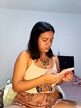 luluclark69 online show from March 20, 2026, 12:26 am