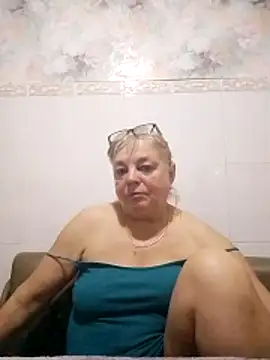 LinaLight88 online show from February 26, 2026, 8:52 pm