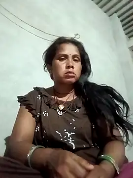 Shreya pandit online show from April 5, 2026, 7:44 pm