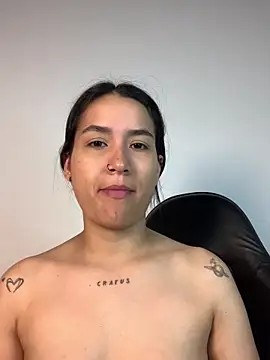 Val12777 online show from February 18, 2026, 12:01 pm