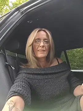 Sacha Scorp online show from April 21, 2026, 2:23 pm