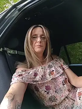 Sacha Scorp online show from April 27, 2026, 9:40 am