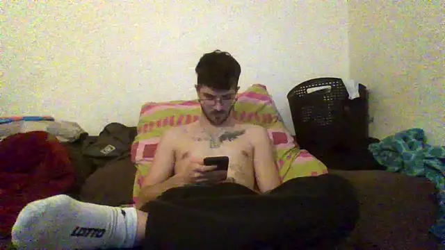 atreus69big online show from April 20, 2026, 8:21 pm