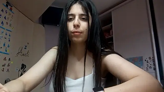 Snapshot of WaltraudPattie chatting on March 6, 2026, 2:30 am WaltraudPattie online show from March 6, 2026, 2:30 am