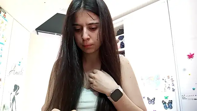 Snapshot of WaltraudPattie chatting on March 13, 2026, 1:45 am WaltraudPattie online show from March 13, 2026, 1:45 am