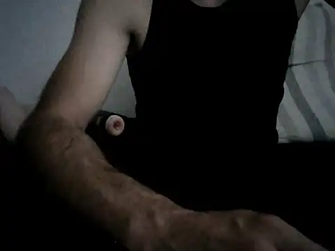Snapshot of Mikki9233 chatting on June 12, 2026, 5:34 pm Mikki9233 online show from June 12, 2026, 5:34 pm
