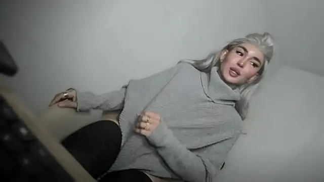 mxshemale ladyboy online show from March 17, 2026, 7:28 pm