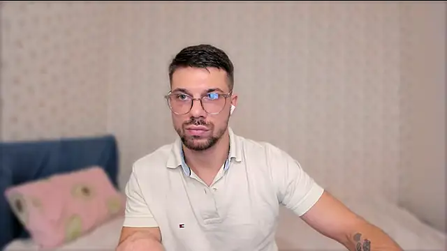 Tony Wolf online show from December 21, 2025, 9:00 pm