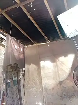 sara milf777 online show from February 20, 2026, 5:35 pm