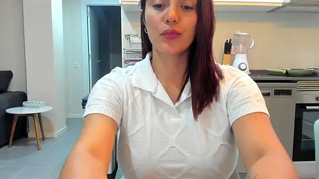Snapshot of lara_beker chatting on May 22, 2026, 8:47 pm lara beker online show from May 22, 2026, 8:47 pm