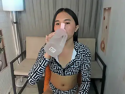 BigCockLiah online show from March 3, 2026, 4:18 am