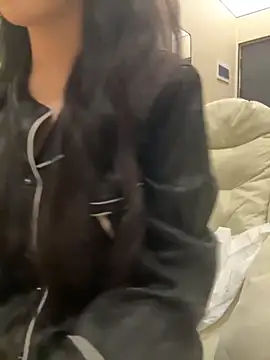 mengmeng776 online show from April 8, 2026, 11:10 am