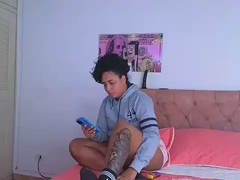 Valery  lovex online show from June 7, 2026, 6:22 pm