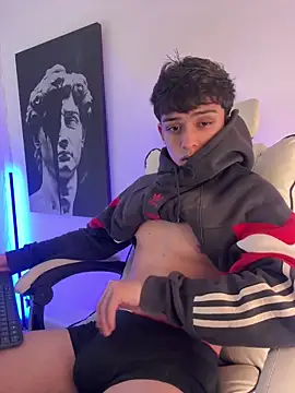 lian fooxx online show from March 26, 2026, 4:29 am