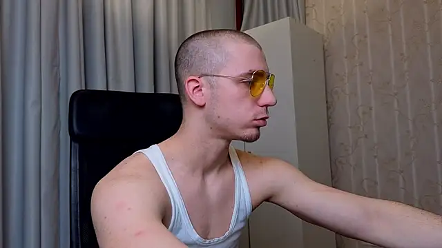 KellenWest online show from March 31, 2026, 7:20 am