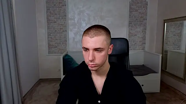 KellenWest online show from April 19, 2026, 4:12 am