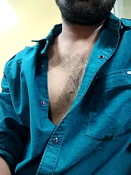 bnglrboy0886 online show from May 29, 2026, 2:09 am