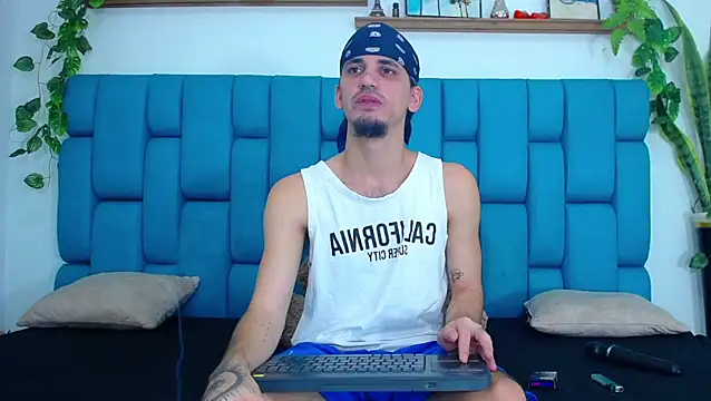 boy Dirty X online show from January 6, 2026, 8:34 pm