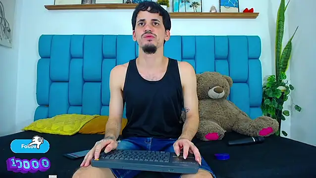 boy Dirty X online show from April 21, 2026, 5:14 am