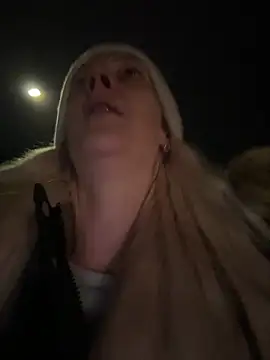 Melina Diamond online show from February 2, 2026, 8:29 pm