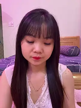 Snapshot of ___KARA___ chatting on March 4, 2026, 12:05 am KARA online show from March 4, 2026, 12:05 am