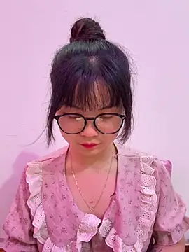    KARA    online show from April 20, 2026, 9:12 am