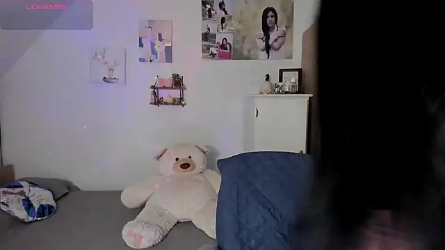 Snapshot of VEROSlen- chatting on May 8, 2026, 12:16 am VEROSlen- online show from May 8, 2026, 12:16 am