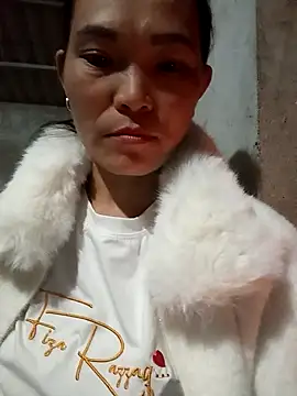 Girl cutee online show from March 4, 2026, 10:21 am