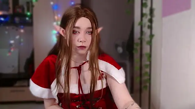 Snapshot of Yuly_Soft chatting on December 22, 2025, 5:10 pm Yuly Soft online show from December 22, 2025, 5:10 pm