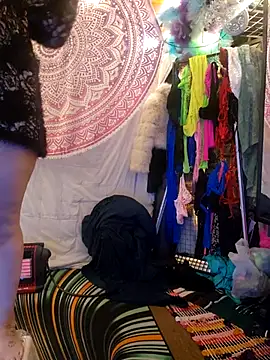 infinirose online show from March 26, 2026, 8:31 am