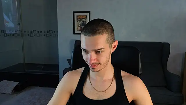 KaydenDrew online show from April 20, 2026, 4:04 am