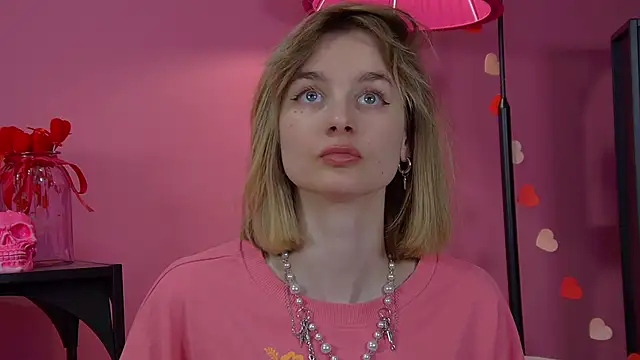 MerlinMeyer online show from April 16, 2026, 9:39 pm