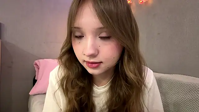 Princessofcashe online show from April 24, 2026, 5:48 pm