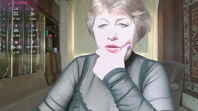 Snapshot of Casey_peach chatting on July 15, 2026, 5:56 am Casey peach online show from July 15, 2026, 5:56 am