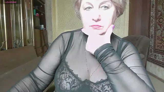 Snapshot of Casey_peach chatting on July 17, 2026, 3:18 pm Casey peach online show from July 17, 2026, 3:18 pm
