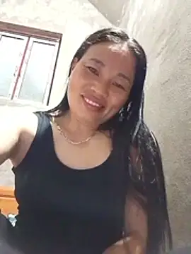 Snapshot of Maikha08 chatting on June 11, 2026, 10:19 pm Maikha08 online show from June 11, 2026, 10:19 pm