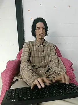 sk8-boy online show from March 26, 2026, 2:44 pm