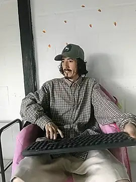 sk8-boy online show from April 22, 2026, 4:52 pm