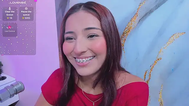Snapshot of Ary__cherry chatting on July 21, 2026, 8:33 pm Ary cherry online show from July 21, 2026, 8:33 pm