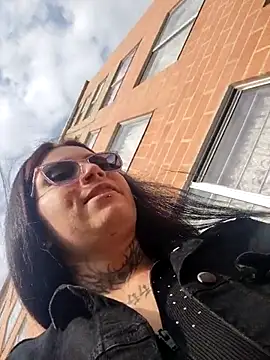 mara adiction online show from February 8, 2026, 9:07 pm