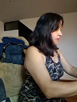 christy ant online show from April 23, 2026, 6:10 pm