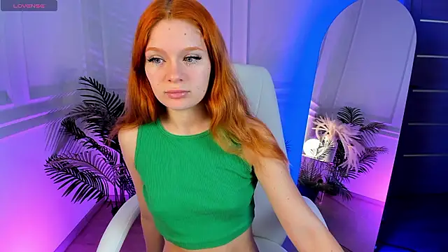 BunnyBooby online show from February 25, 2026, 8:40 pm