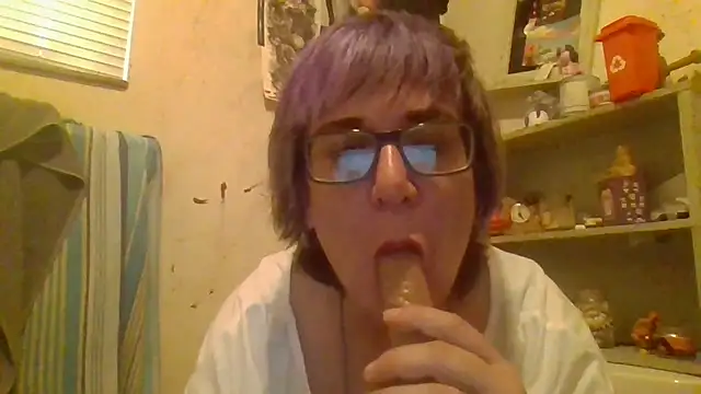 becky1111 online show from June 25, 2026, 12:10 am
