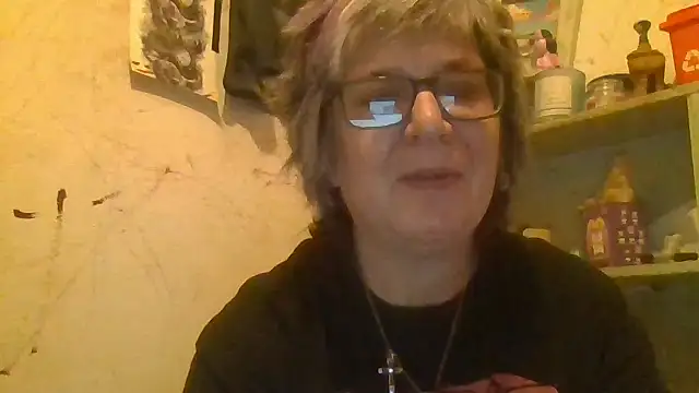 becky1111 online show from July 8, 2026, 9:25 am