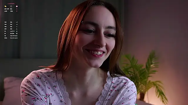 BeckiMacreno online show from February 2, 2026, 1:54 pm